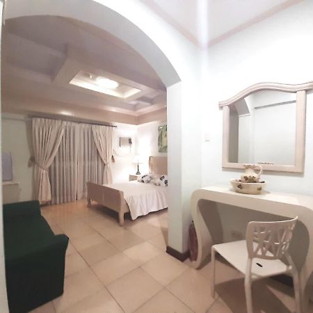 מנילה Casa Micarosa Hotel מראה חיצוני תמונה