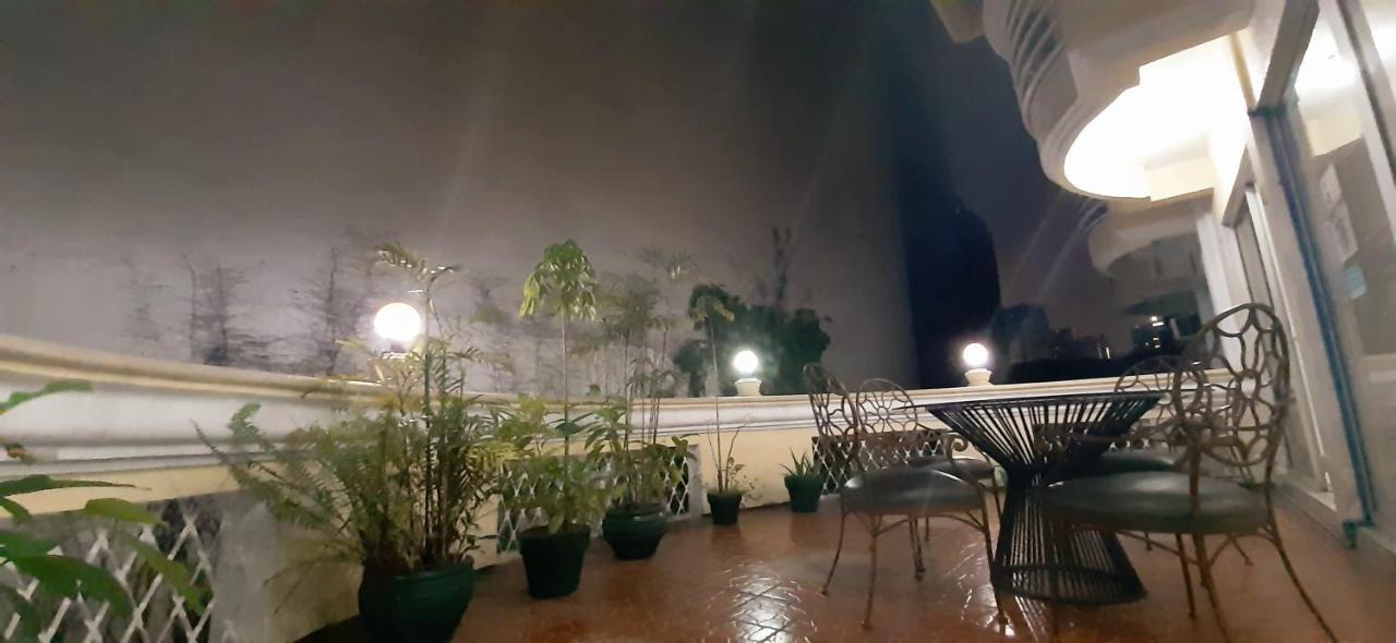 מנילה Casa Micarosa Hotel מראה חיצוני תמונה